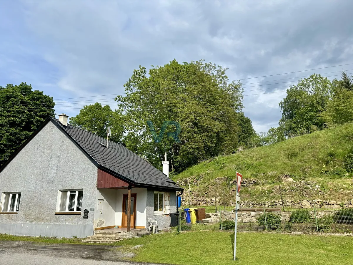Prodej rodinného domu 85 m², pozemek 785 m²